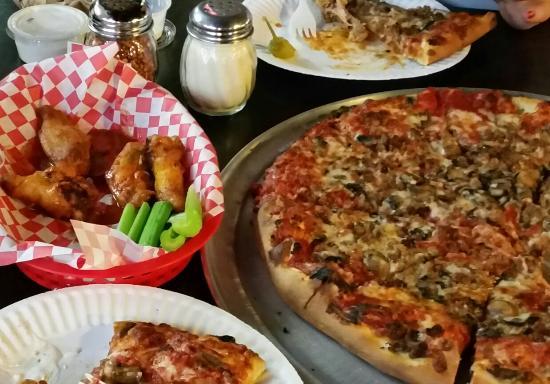 Rocky's New York Pizzeria